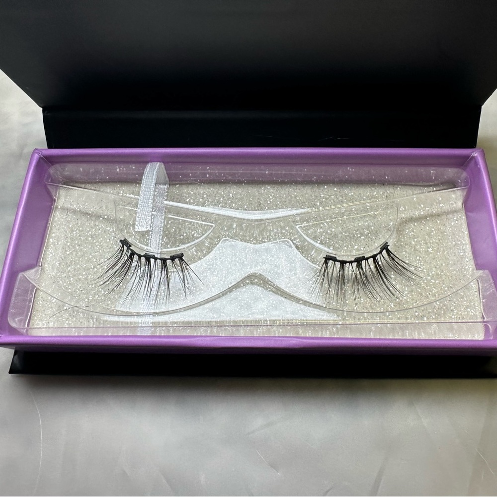 Moxie Lash Cheeky Lash Magnetic eyelash